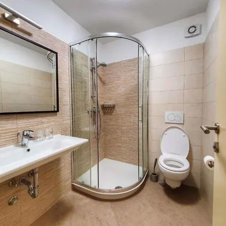 In - Istrien 43262 Porec