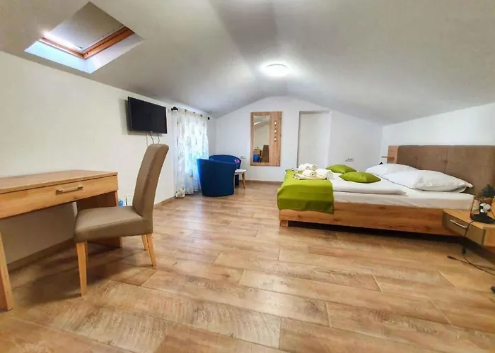 In - Istrien 43262 * Porec